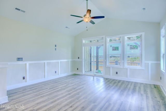 717 N New River Drive A, Holly Ridge, NC 28445