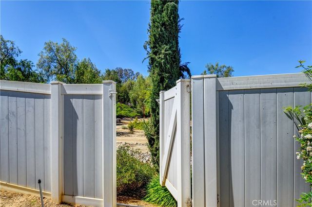 27295 Buffalo Trail, Corona, CA 92883