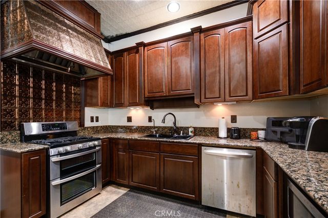 27295 Buffalo Trail, Corona, CA 92883
