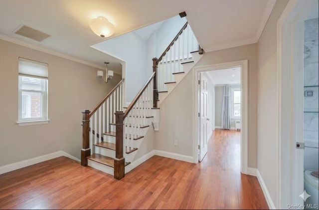 1194 Lydig Avenue, Bronx, NY 10461