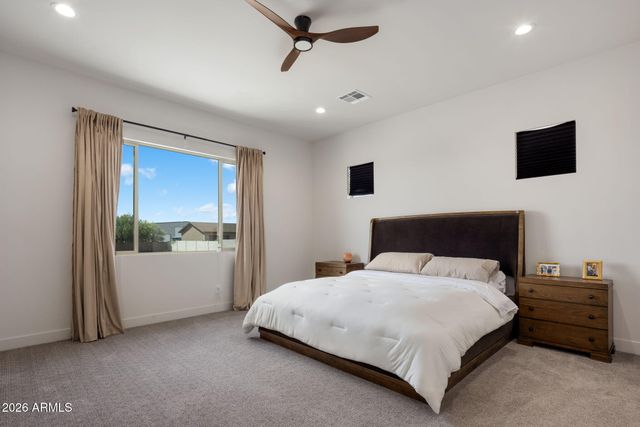 1101 E Dolores Road, Phoenix, AZ 85086