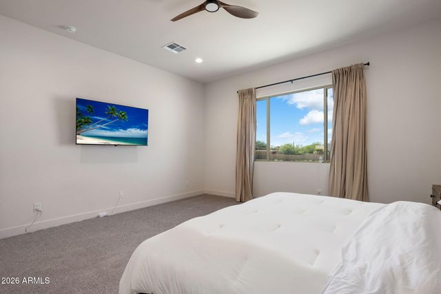 1101 E Dolores Road, Phoenix, AZ 85086