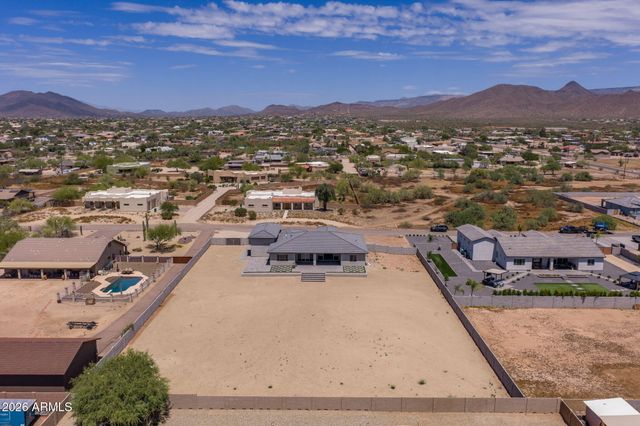 1101 E Dolores Road, Phoenix, AZ 85086