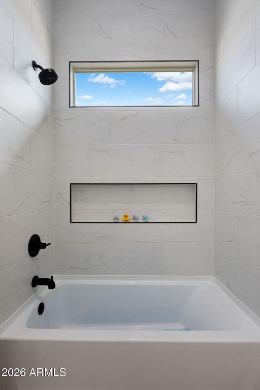Image 33 of property listing at 1101 E Dolores Road, Phoenix, AZ 85086