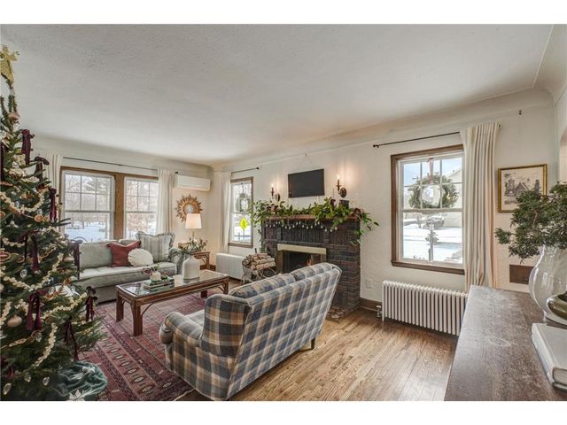 617 6th Street, Hudson, WI 54016