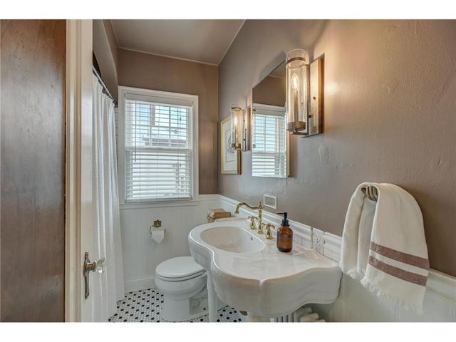 617 6th Street, Hudson, WI 54016