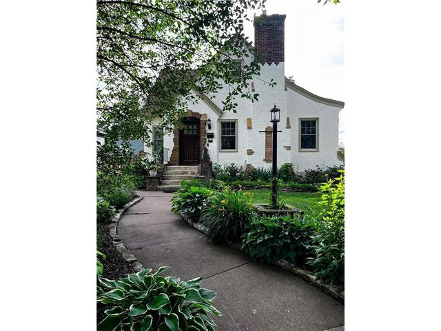 617 6th Street, Hudson, WI 54016