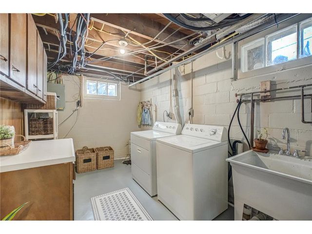 617 6th Street, Hudson, WI 54016