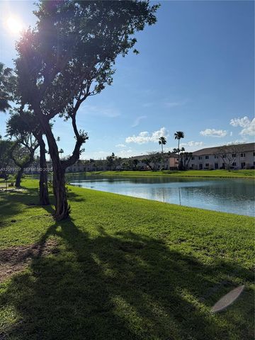 1271 SE 28th Ct 105, Homestead, FL 33035
