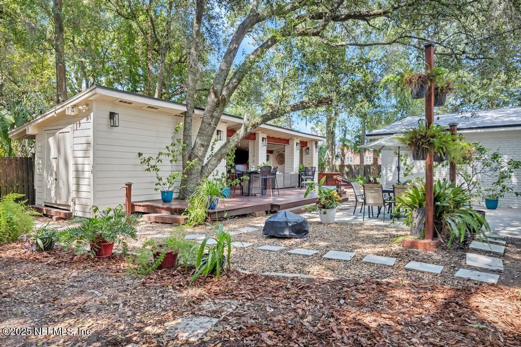 8802 RUNNYMEADE Road, Jacksonville, FL 32257