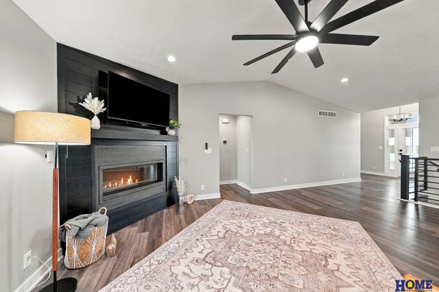 8716 S 83rd Court, Lincoln, NE 68516