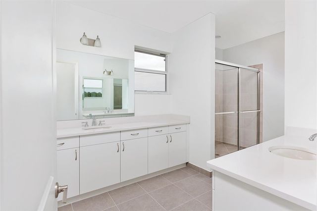 6990 Pines Circle 53, Coconut Creek, FL 33073