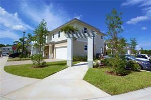 6990 Pines Circle 53, Coconut Creek, FL 33073