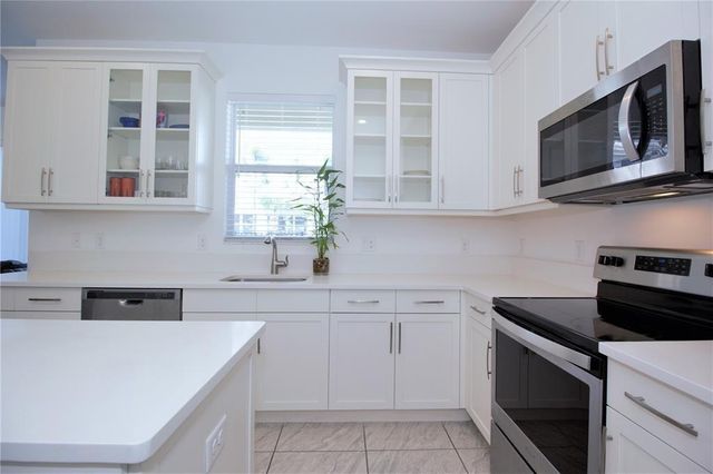 6990 Pines Circle 53, Coconut Creek, FL 33073