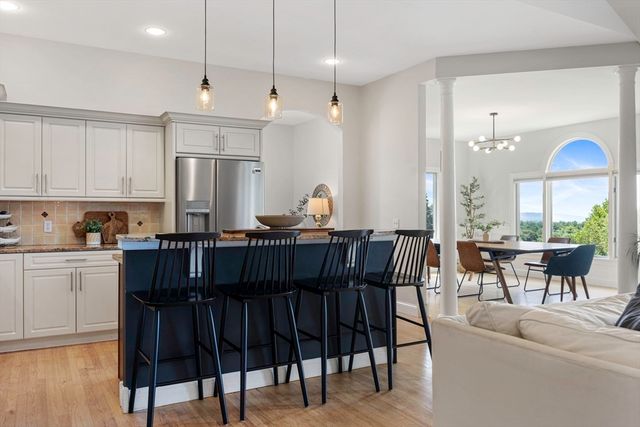 27 Spring Hill Rd, Belchertown, MA 01007