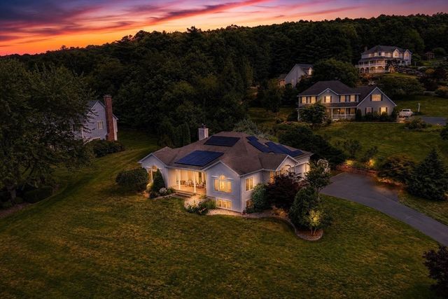 27 Spring Hill Rd, Belchertown, MA 01007