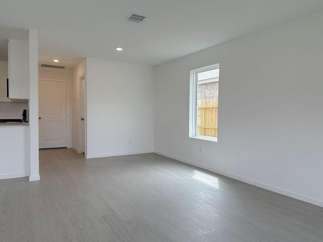 6242 Alder Creek Drive, Montgomery, TX 77316
