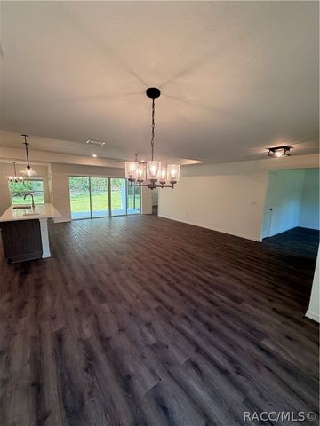 2440 W Wilmington Loop, Dunnellon, FL 34434