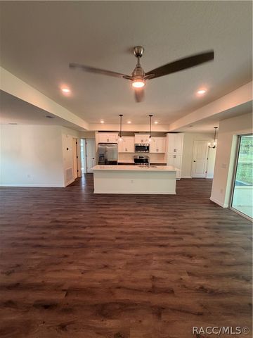 2440 W Wilmington Loop, Dunnellon, FL 34434