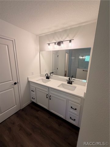 2440 W Wilmington Loop, Dunnellon, FL 34434