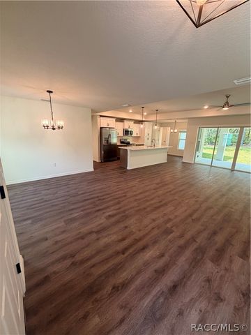 2440 W Wilmington Loop, Dunnellon, FL 34434