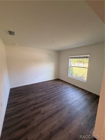 2440 W Wilmington Loop, Dunnellon, FL 34434