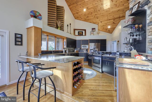 315 WINDING HILL DR, Lancaster, PA 17601