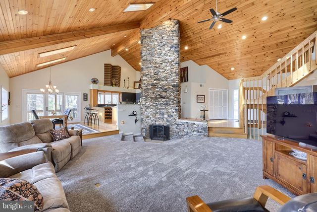 315 WINDING HILL DR, Lancaster, PA 17601