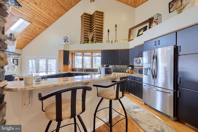 315 WINDING HILL DR, Lancaster, PA 17601