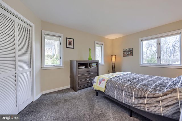 315 WINDING HILL DR, Lancaster, PA 17601