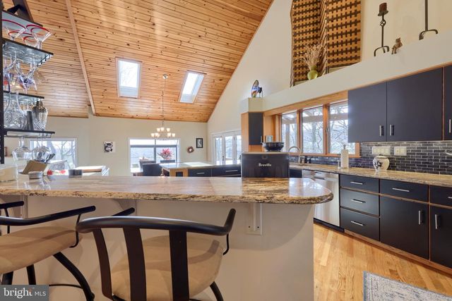 315 WINDING HILL DR, Lancaster, PA 17601