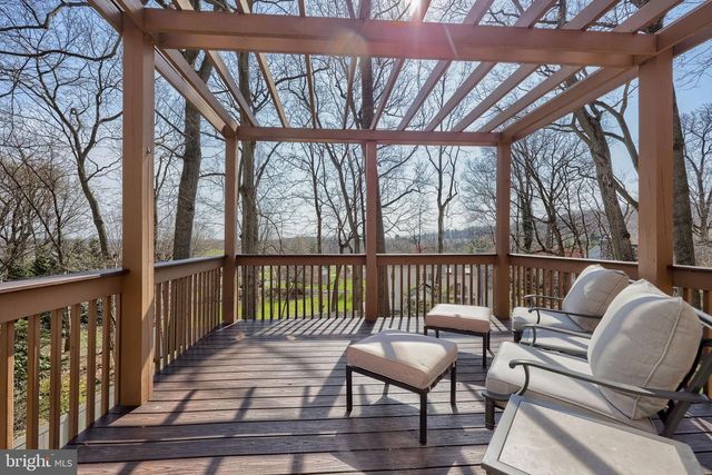 315 WINDING HILL DR, Lancaster, PA 17601