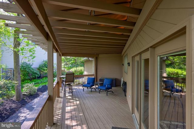 315 WINDING HILL DR, Lancaster, PA 17601