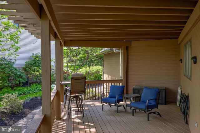 315 WINDING HILL DR, Lancaster, PA 17601