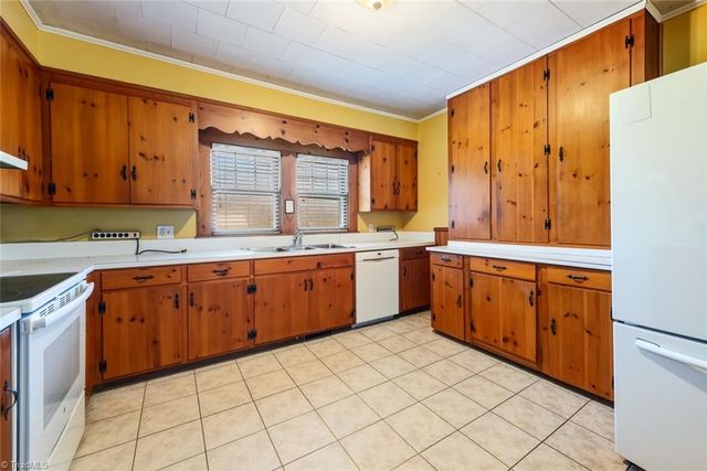 1146 Rogers Road, Graham, NC 27253