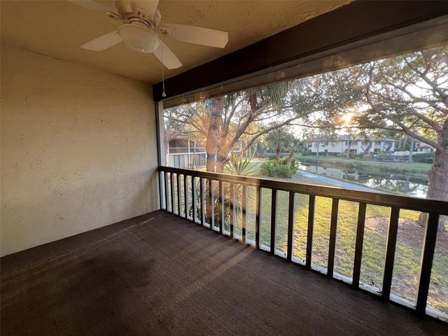 5216 WILLOW LINKS 82, Sarasota, FL 34235