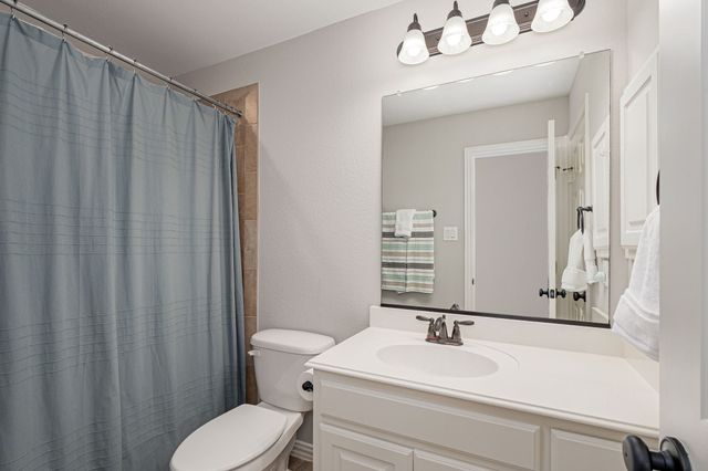 6600 Orchard Park Drive, Mckinney, TX 75071