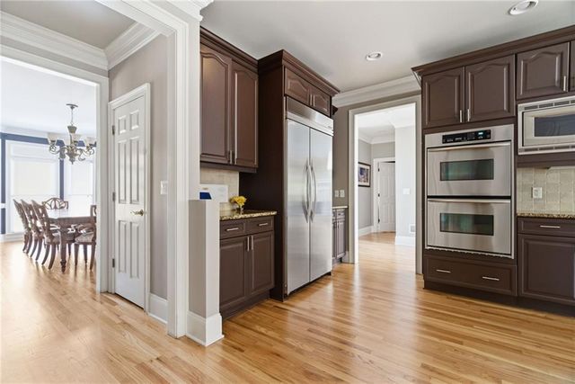 1607 Oak Grove Road, Decatur, GA 30033