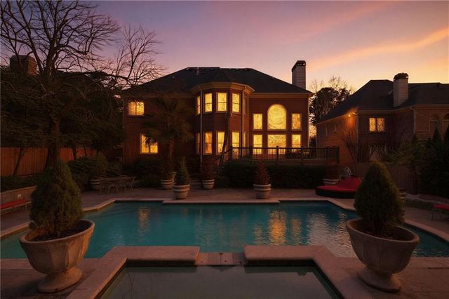 1607 Oak Grove Road, Decatur, GA 30033