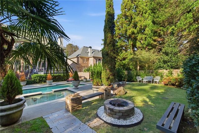 1607 Oak Grove Road, Decatur, GA 30033