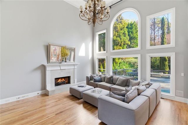 1607 Oak Grove Road, Decatur, GA 30033