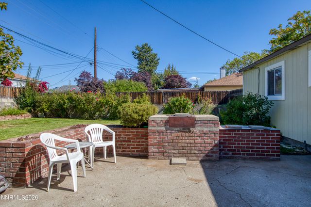 1611 Stewart Street, Reno, NV 89502