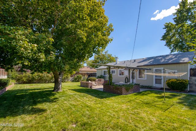1611 Stewart Street, Reno, NV 89502