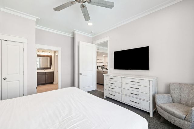 201 Henderson Resort Way, 2104, Destin, FL 32541