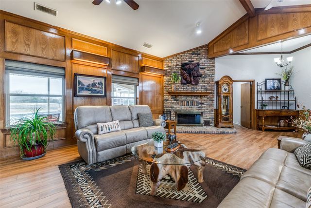 2525 Private Road 6040, Blue Ridge, TX 75424