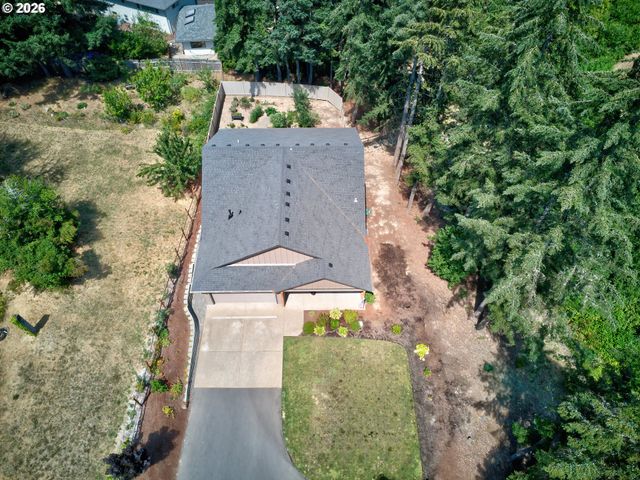 1943 GLEN CREEK Rd, Salem, OR 97304
