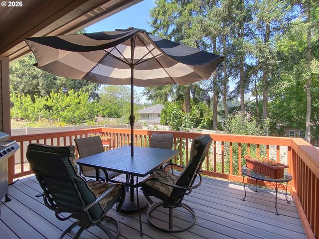 1943 GLEN CREEK Rd, Salem, OR 97304