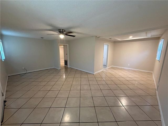1210 Barker Drive E, Mobile, AL 36608