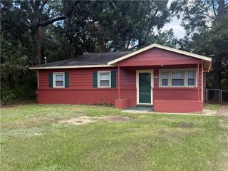 1210 Barker Drive E, Mobile, AL 36608
