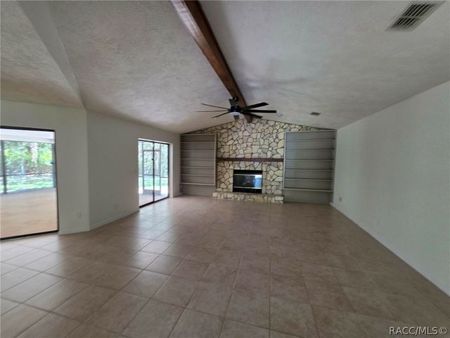 1600 W Ivorywood Drive, Beverly Hills, FL 34465